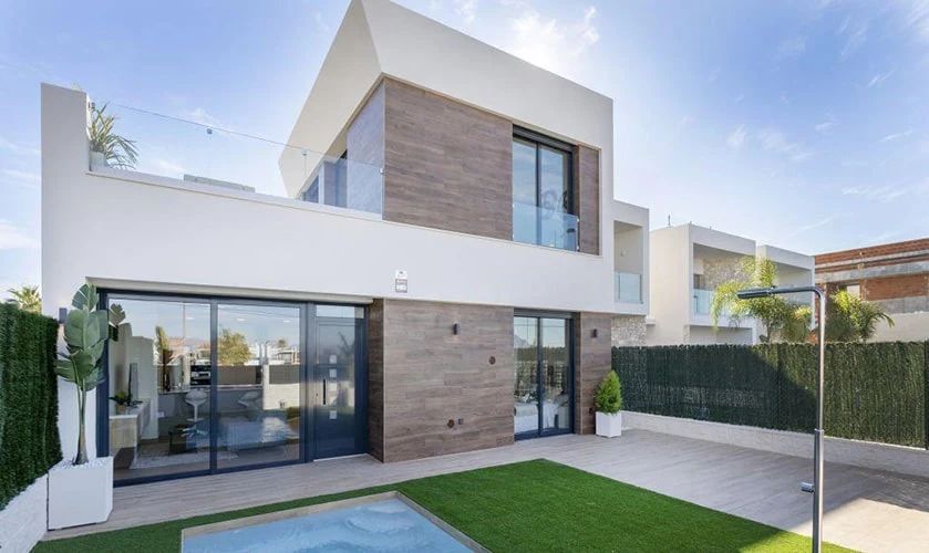 ویلا دو طبقه